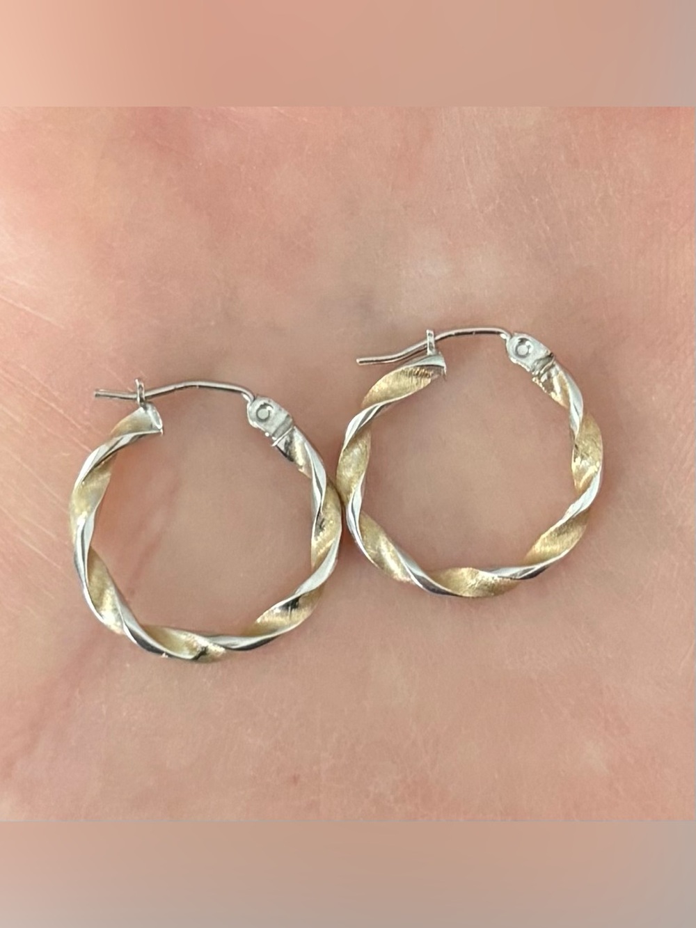Solid 14k Two-Tone White & Yellow Gold Twisted Hoop Earrings | 0.98 Grams